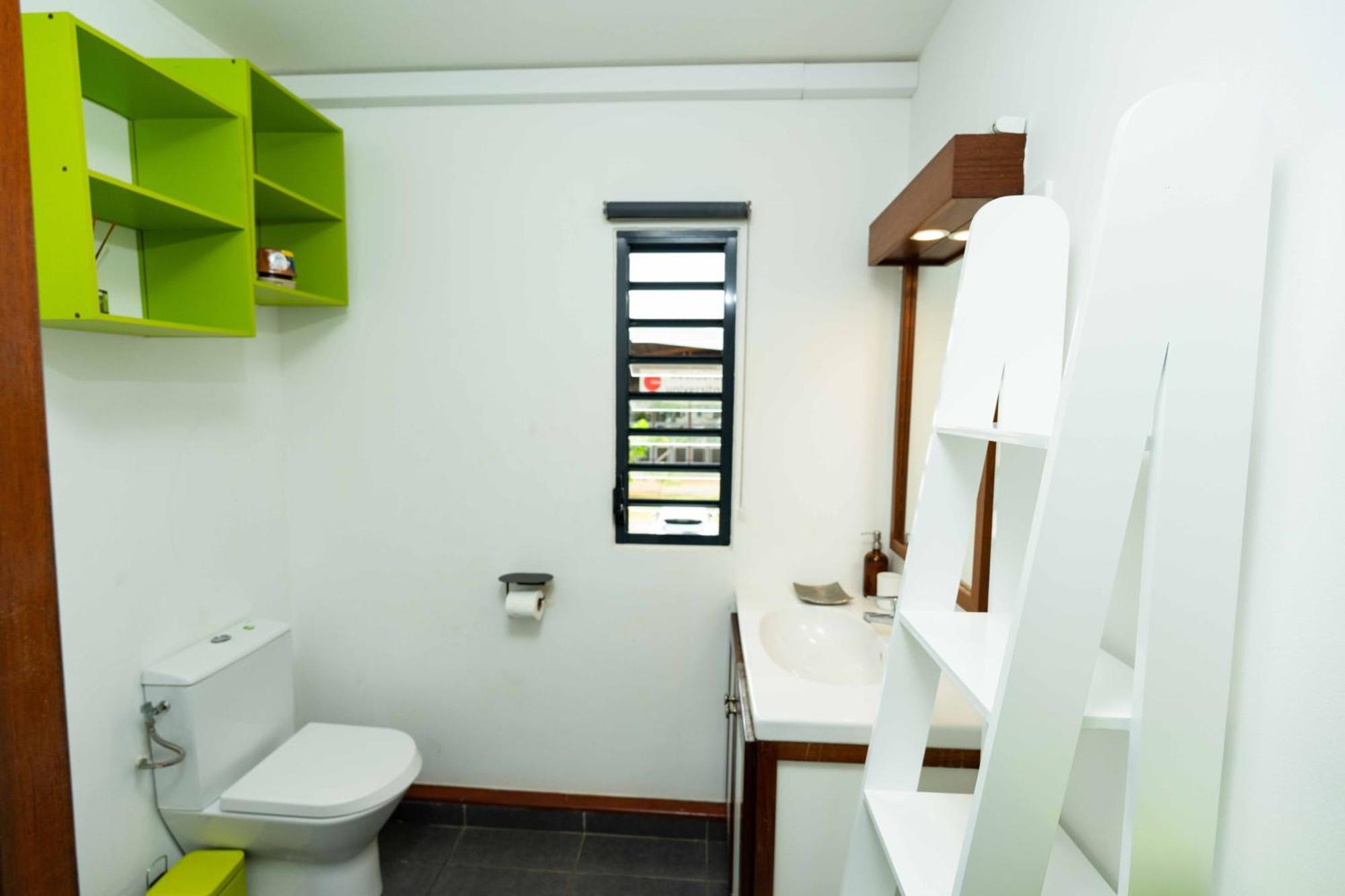 Hibiscus Standing- Appartement Cosy- 2 Chambres Climatisees- Cuisine Equipee- Wifi-Terrasse Cayenne Exterior photo