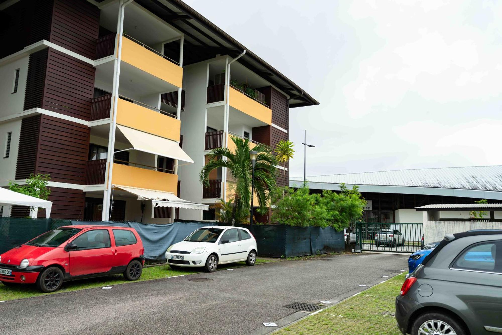 Hibiscus Standing- Appartement Cosy- 2 Chambres Climatisees- Cuisine Equipee- Wifi-Terrasse Cayenne Exterior photo